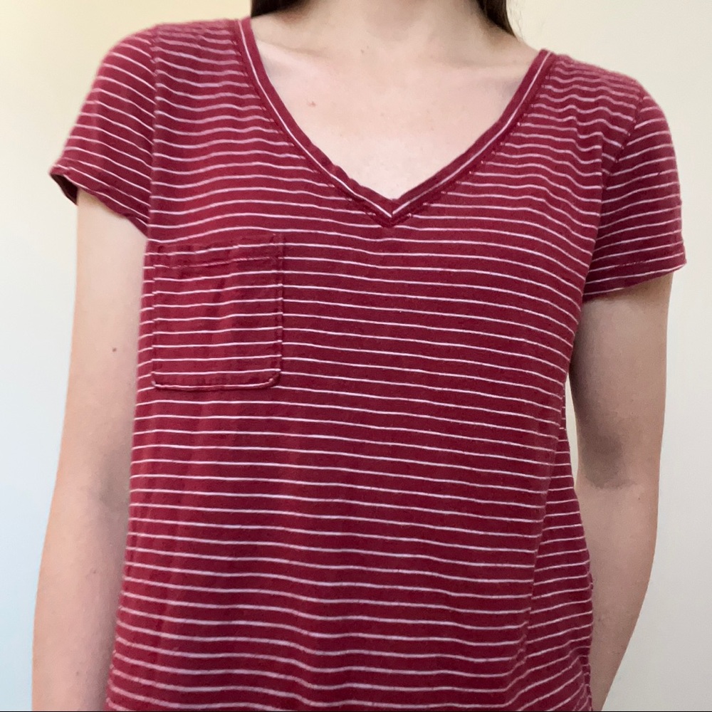 Abercrombie & Fitch V Neck Striped T-shirt